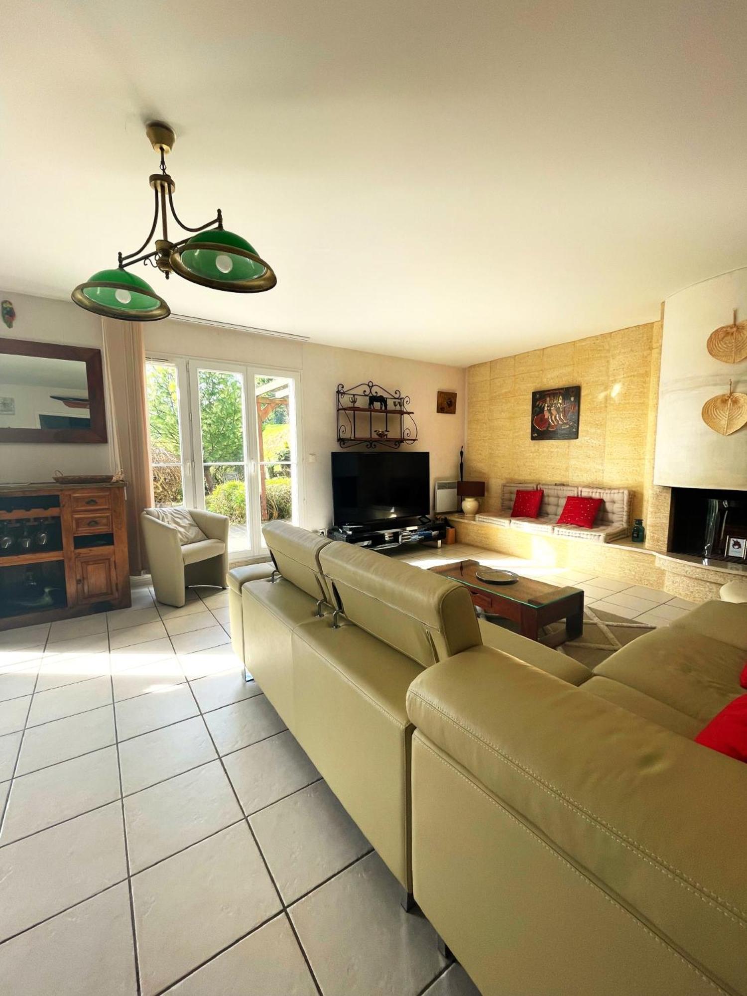 Maison Calme Et Cosy A Port-En-Bessin Pres Du Golf Et De La Mer Exterior foto